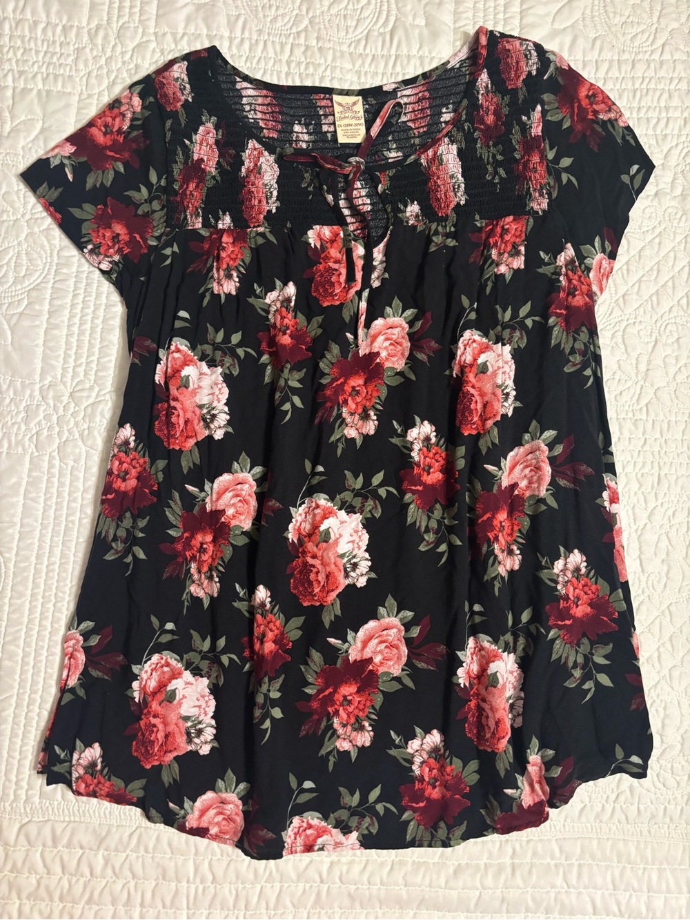 Faded Glory Black Floral Tie-Neck Short Sleeve Blouse plus size